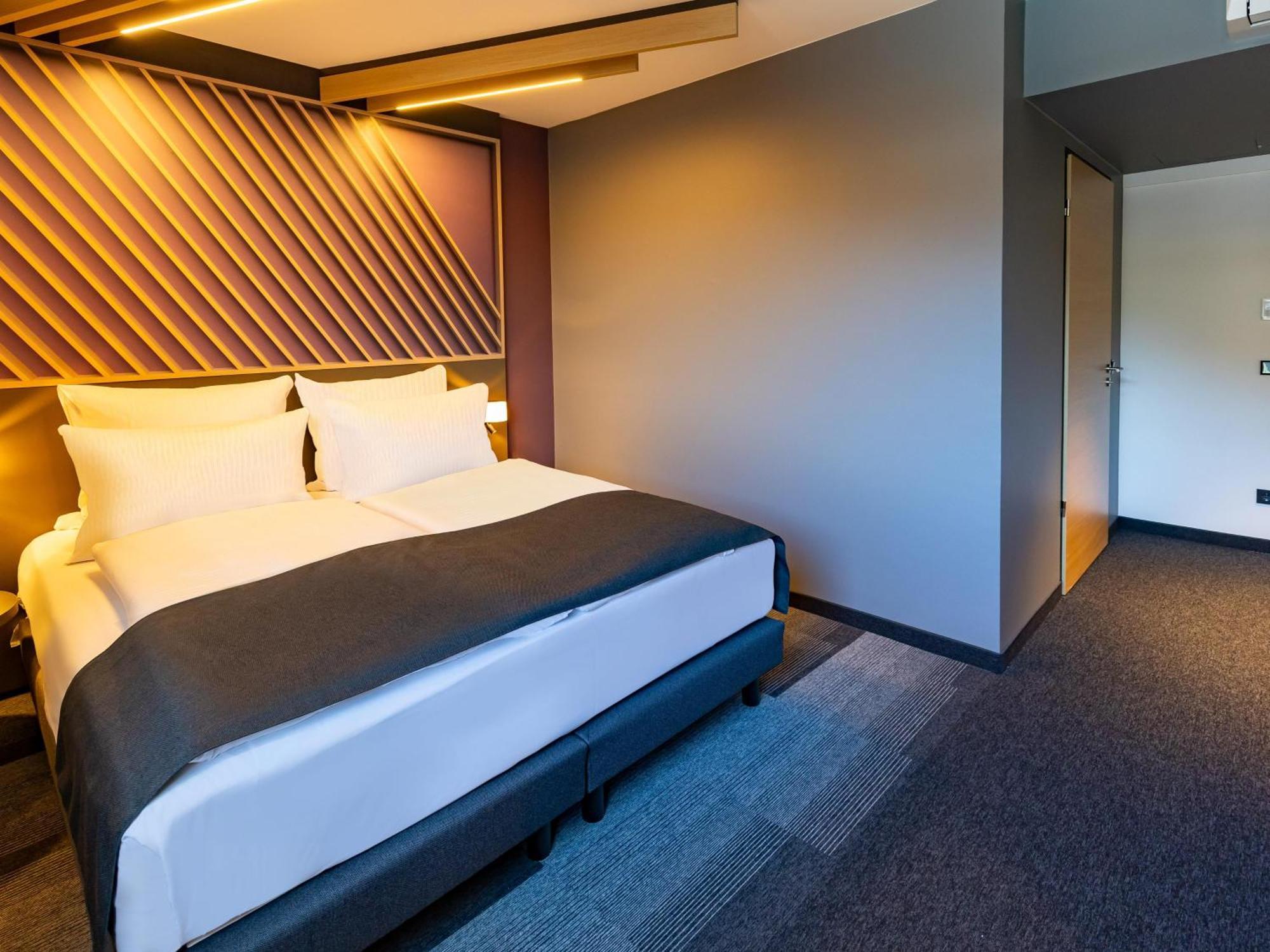 B&B Hotel 이다오베르슈타인 외부 사진